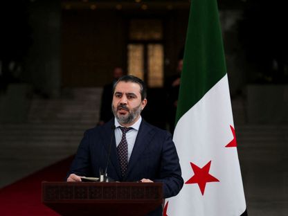 وزير الخارجية السوري أسعد حسن الشيباني خلال مؤتمر صحافي مع وزير الخارجية الأوكراني أندريه سيبيها في دمشق. 30 ديسمبر 2024 - REUTERS