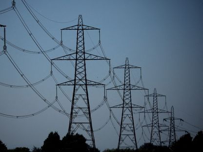 أزمات الطاقة والتوترات السياسية ترفع أعداد المحرومين من الكهرباء حول العالم