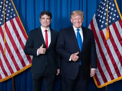 ترمب ينتقد مدير مركز مكافحة الإرهاب المستقيل: ضعيف في مسائل الأمن