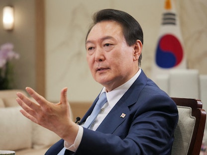 رئيس كوريا الجنوبية يون سوك يول خلال مقابلة مع رويترز في سول. - REUTERS