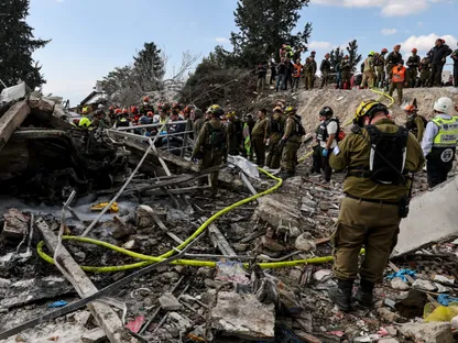 إسرائيل.. صاروخ إيراني يقتل 9  في بيت شيمش والبحث مستمر عن عالقين