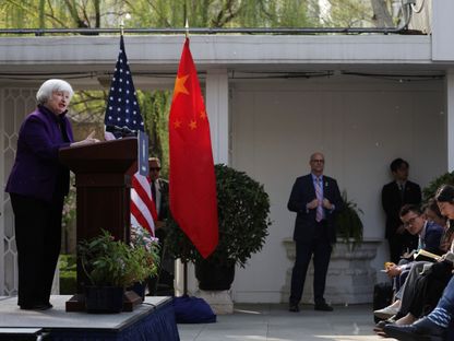 وزيرة الخزانة الأميركية جانيت يلين خلال مؤتمر صحافي في العاصمة الصينية بكين. 8 أبريل 2024 - Reuters