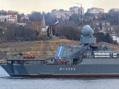 الطراد الروسي "موسكفا" في ميناء سيفاستوبول بشبه جزيرة القرم، 16 نوفمبر 2021. - REUTERS