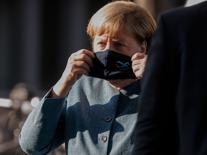 المستشارة الألمانية أنغيلا ميركل في البوندستاغ في برلين، 15 سبتمبر 2020 - AFP