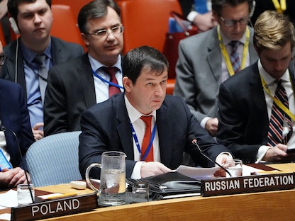 ديمتري بوليانسكي نائب المبعوث الروسي في الأمم المتحدة خلال اجتماع لمجلس الأمن التابع للأمم المتحدة في نيويورك - 26 نوفمبر 2018 - REUTERS