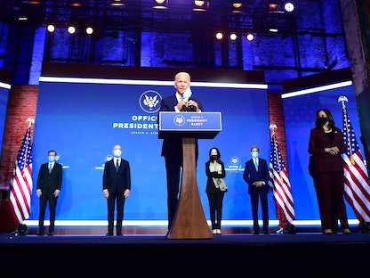 الرئيس الأميركي المنتخب جو بايدن يقدم أعضاء فريقه في السياسة الخارجية والأمن، ويلمنغتون، 24 نوفمبر 2020 - AFP