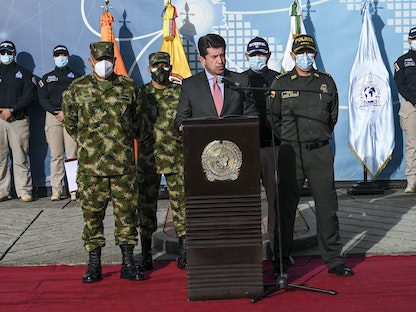 وزير الدفاع الكولومبي دييغو مولانو خلال مؤتمر صحافي في بوغوتا. يوليو 2021 - AFP