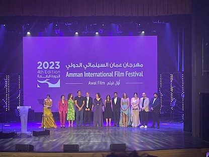 رئيسة مهرجان عمان السينمائي الأميرة ريم علي تتوسط أعضاء لجان تحكيم الدورة الرابعة - عمان - الأردن- 15 أغسطس 2023 - الشرق