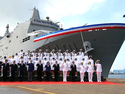 تايوان تدشّن سفينة حربية برمائية لتعزيز دفاعاتها ضد الصين
