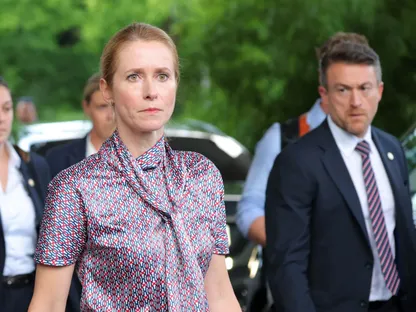 مسؤول إيراني كبير: المقترحات التي قدمها الأوروبيون في جنيف غير واقعية