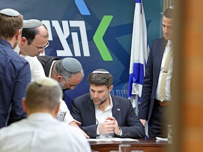 وزير المالية الإسرائيلي بتسلئيل سموتريتش خلال جلسة في البرلمان "الكنيست" بالقدس. 20 مارس 2023 - AFP