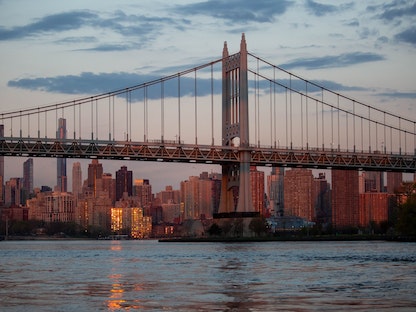 جسر روبرت كينيدي في نيويورك - 19 أبريل 2021 - Bloomberg