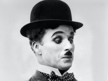 صورة غير مؤرخة للممثل والمخرج السينمائي تشارلز سبنسر شابلن (1889-1977)، المعروف باسم تشارلي شابلن. - AFP