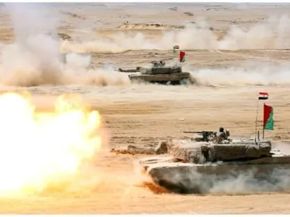 "تدمير دفاعات العدو".. تدريب بالذخيرة الحية للجيش المصري