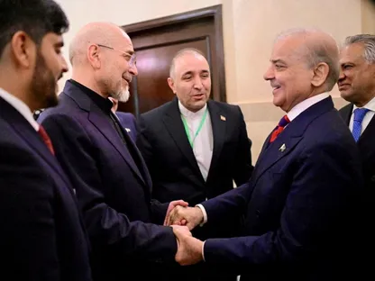 رئيس وفد إيران في مفاوضات إسلام آباد: طرحنا مبادرات بناءة.. وعلى واشنطن كسب ثقتنا