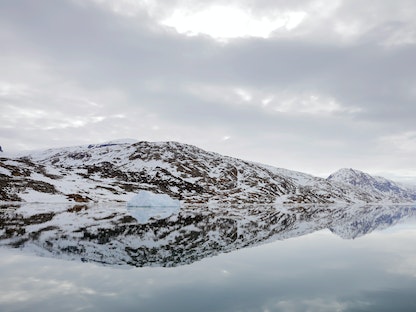 مشهد للصفائح الجليدية في غرينلاند المهددة بالذوبان إثر ظاهرة الاحتباس الحراري -16 يونيو 2018. - REUTERS