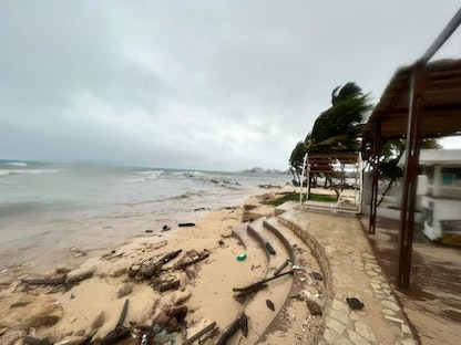 أميركا الوسطى تتأهب لوصول الإعصار جوليا