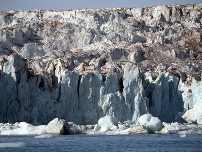 ذوبان الجليد في منطقة سفالبارد بالنرويج - REUTERS