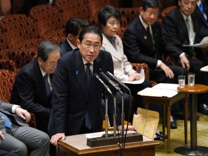 رئيس الوزراء الياباني فوميو كيشيدا خلال استجواب أمام البرلمان في طوكيو. 25 مارس 2024 - AFP