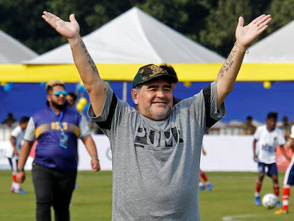 رسالة من فيديل كاسترو إلى مارادونا في مزاد علني