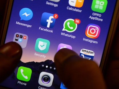 انقطاع عالمي لخدمات فيسبوك وإنستجرام وواتساب وماسنجر. - AFP