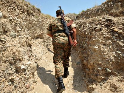 جندي أرميني على الحدود مع أذربيجان  - AFP