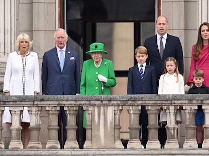 العائلة الملكية خلال احتفالات اليوبيل البلاتيني في لندن. - REUTERS