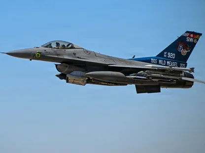 سقوط مقاتلة أميركية من طراز F-16 في ألمانيا ونجاة طيارها