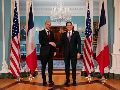 وزير الخارجية الأميريكي ماركو روبيو يلتقي وزير الخارجية الفرنسي جان نويل بارو في وزارة الخارجية في واشنطن العاصمة، الولايات المتحدة، 1 مايو 2025 - Reuters