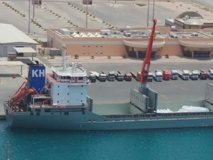 بعد إغلاق مضيق هرمز.. خط النفط السعودي "شرق-غرب" يبلغ طاقته القصوى