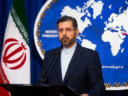 إيران: واشنطن تبعث "رسائل متناقضة" عبر وسطاء.. ونسعى لـ"اتفاق نووي سلمي"