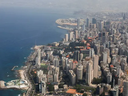 لبنان يوسع التحقيقات في "شحنة المتفجرات".. واستجواب عضوين في "حزب الله"