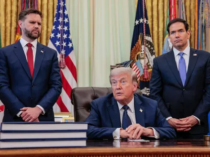 ترمب: إيران ترغب في إجراء محادثات.. وستقدم عرضاً يلبي المطالب الأميركية