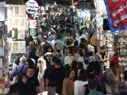 العزل الاقتصادي.. ما تفاصيل الإجراءات الأميركية الجديدة ضد إيران؟