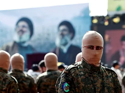 حزب الله يتمسك بالسلاح.. هل تنجح الضغوط الأميركية؟