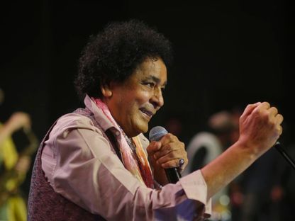 المطرب المصري محمد منير - facebook/MohamedMounir