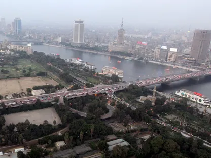 موديز ترفع تصنيف مصر الائتماني بفضل ضبط المالية العامة وإصلاحات هيكلية