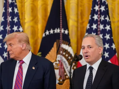 مستشار بارز لترمب يدعو واشنطن إلى "إعلان النصر والانسحاب" من حرب إيران