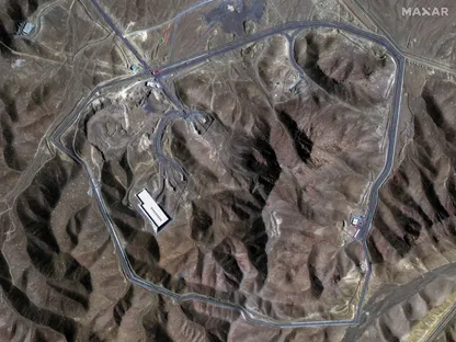 هجوم إسرائيلي جديد على منشأة "فوردو" النووية.. وإيران: لا خطر على السكان