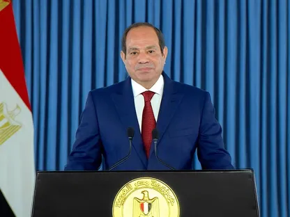 السيسي يجدد رفض مصر أي اعتداء على الدول العربية ويدعو لخفض التصعيد والعودة للتفاوض
