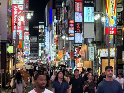 منطقة تسوّق شينجوكو، في طوكيو، اليابان، 11 سبتمبر 2025. - REUTERS