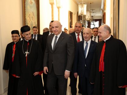 الرئيس اللبناني جوزاف عون قبل حضور قداس عيد الفصح في بكركي، لبنان. 20 أبريل 2025 - @LBpresidency