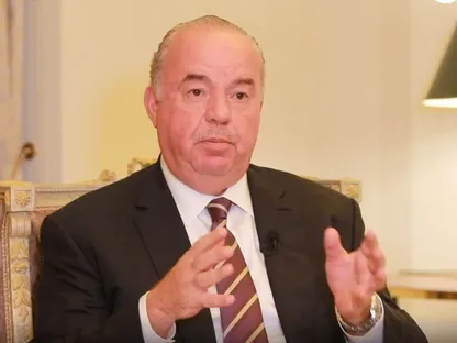 وزير الاتصالات اللبناني شارل حاج يتحدث إلى إندبندنت عربية - .