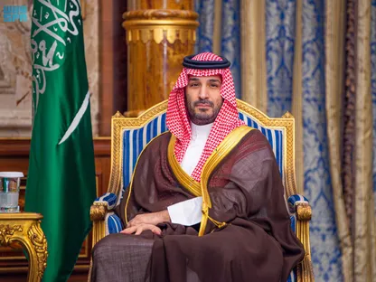 ولي العهد السعودي للرئيس الإماراتي: المملكة تقف بجانب الإمارات في دفاعها عن أمنها