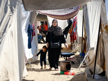 البيت الأبيض عن مقترح تهجير سكان غزة إلى سيناء: نركز على إعاشة مؤقتة