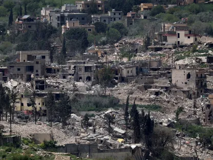 الجيش الإسرائيلي يواصل الهدم المنهجي لقرى جنوب لبنان.. ويحذر السكان من العودة