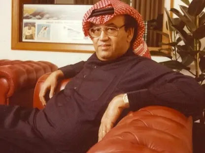 في ذكرى رحيله "الشرق" ترصد هاجس العمر في شعر غازي القصيبي