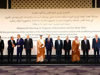 اجتماع دعم القدس يدين انتهاكات إسرائيل ومحاولات تغيير الوضع التاريخي والقانوني للمدينة