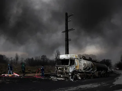 مع قرب انقضاء مهلة ترمب الثانية.. سيناريوهات متباينة في مسار مفاوضات حرب إيران