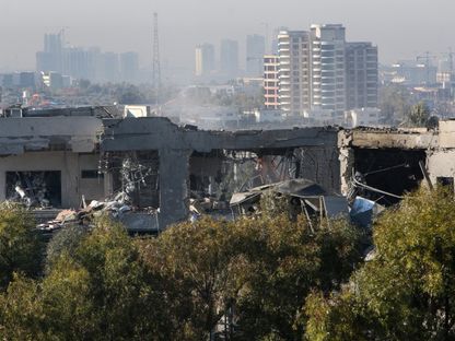مبنى متضرر من الضربات الإيرانية على أربيل. 16 يناير 2024 - REUTERS